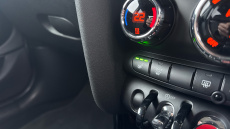 MINI Hatchback 1.5 Cooper Classic Premium Plus 5dr Auto Petrol Hatchback